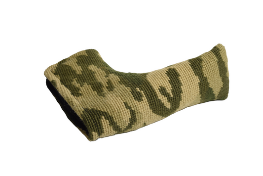 Camouflage Green Putter Headcover - Stylish Needlepoint Blade Design