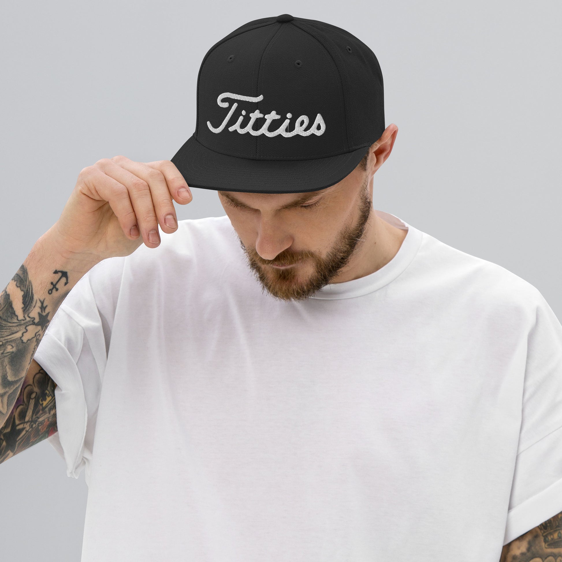 Leomie Titties Baseball Cap For Men & Women - Adjustable Snapback Sun Hat